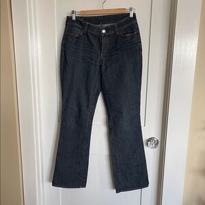 Ann Taylor Curvy Fit 8P jeans